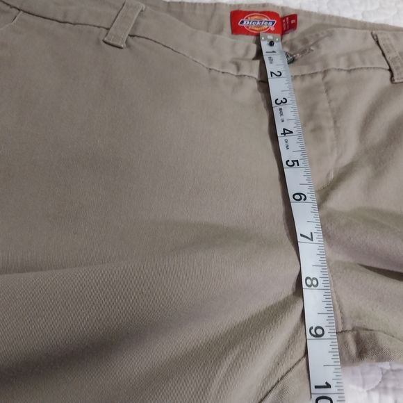 Dickies Juniors Women's Sz.11 Beige Chinos Classic Straight Leg Cotton Blend - Picture 4 of 13